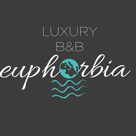 Luxury B&B Euphorbia Acireale Eksteriør billede