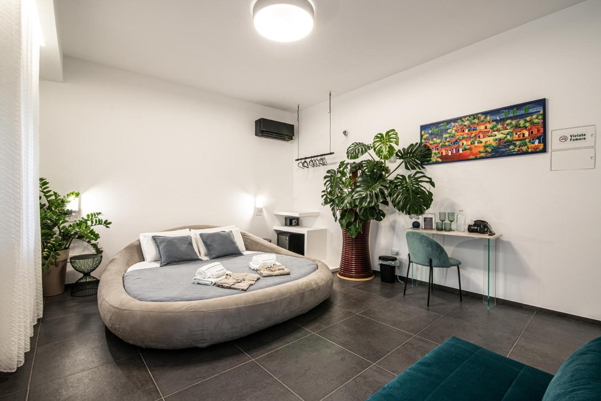 Luxury B&B Euphorbia Acireale Eksteriør billede
