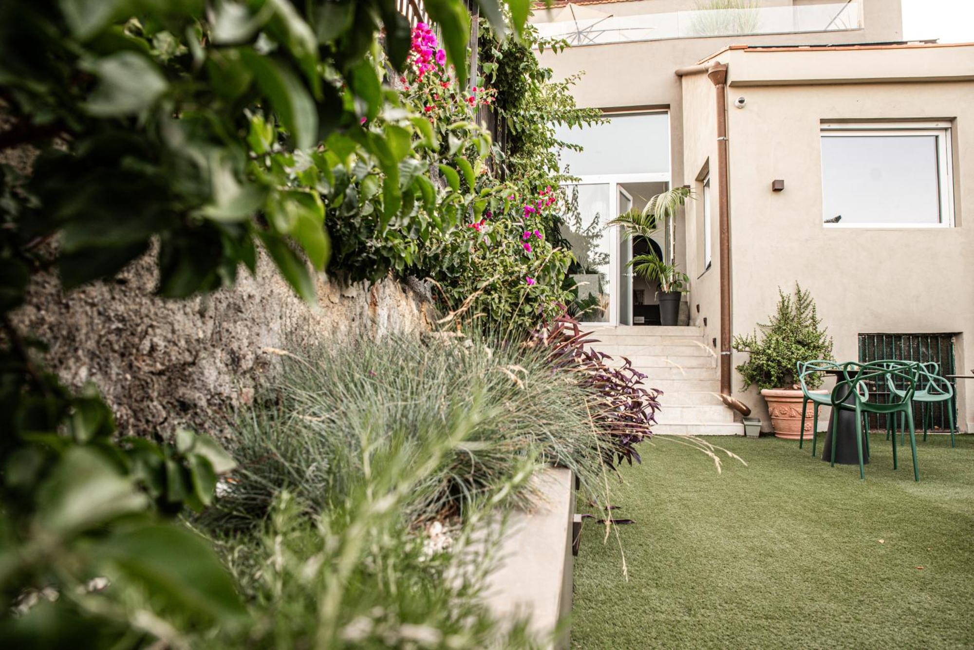 Luxury B&B Euphorbia Acireale Eksteriør billede