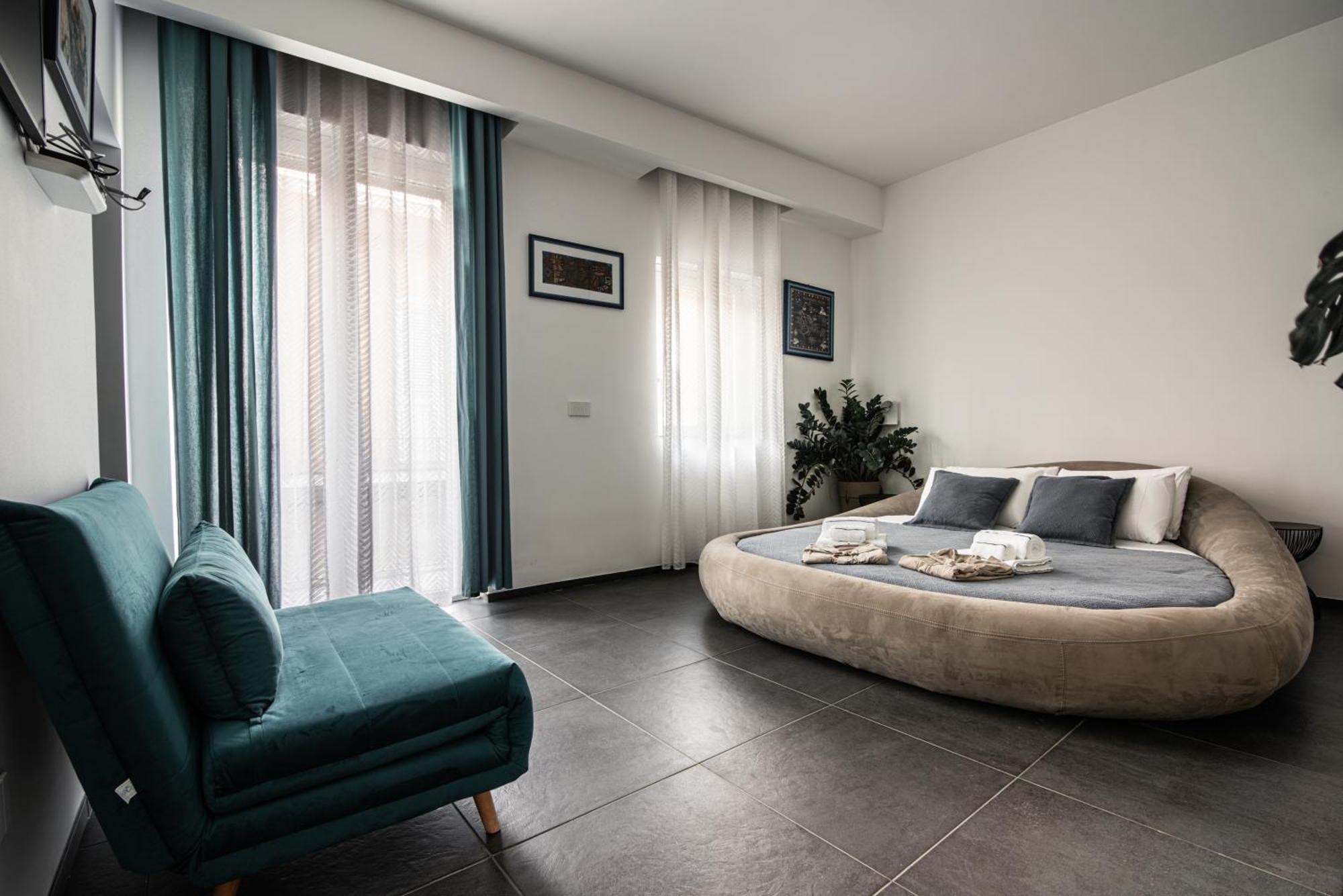 Luxury B&B Euphorbia Acireale Eksteriør billede